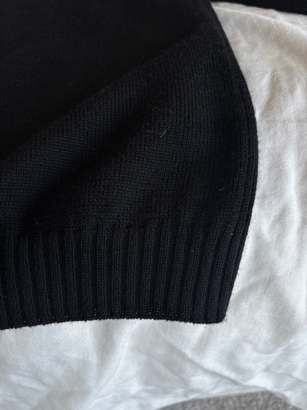 Faconnable Men's Black Zip-Up 100% Merino Wool Ribbed Funnel Collar Sweater - Picture 6 of 7